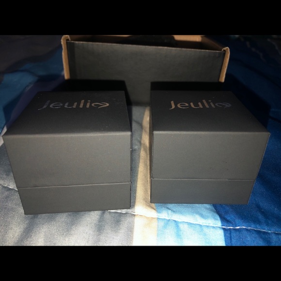 Matching Promise Rings - Picture 9 of 10